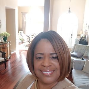 Meet your Posher, Beverly